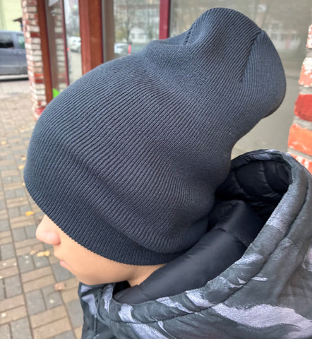 Cepure ar atloku, dažādas krāsas